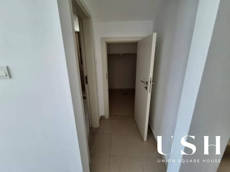 Exclusive 3BR | Park Facing| Single Row | Tenanted - Image 7