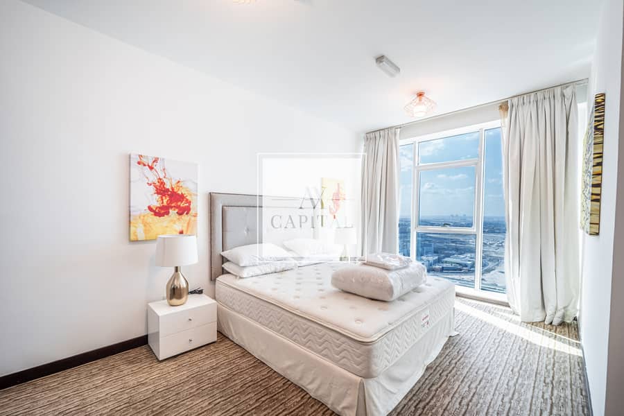 Luxurious 1 Bed Duplex | Furnished | Upgraded - Image 12