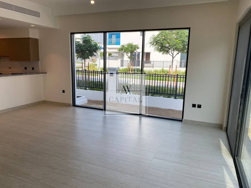 Brand new | Vacant | Close to amenities