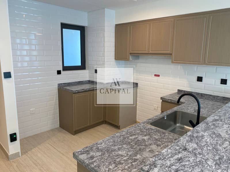 Brand new | Vacant | Close to amenities - Image 7