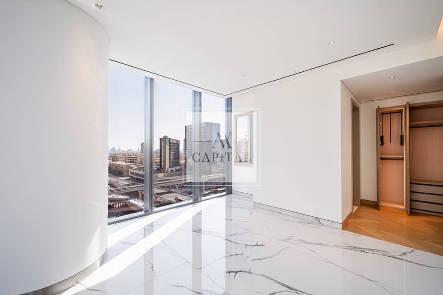 Ultra Luxury | High End Residence | Iconic Views - Image 20