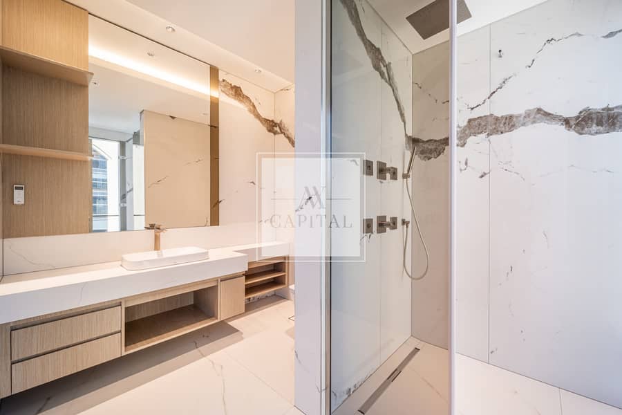 Ultra Luxury | High End Residence | Iconic Views - Image 24