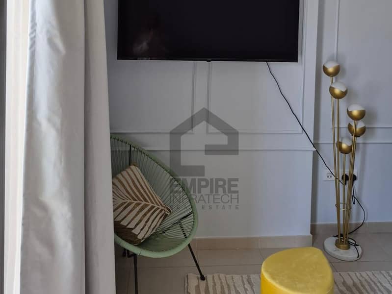 Multiple Cheqs | Furnished | Luxurious | Pool View - Image 11