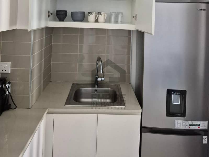 Multiple Cheqs | Furnished | Luxurious | Pool View - Image 17