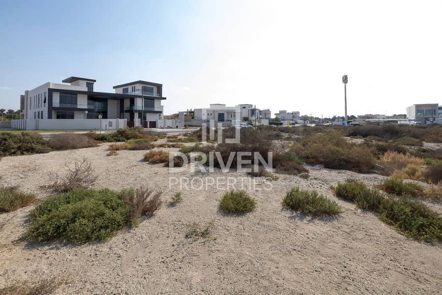 Spacious Residential Plot | Prime Location