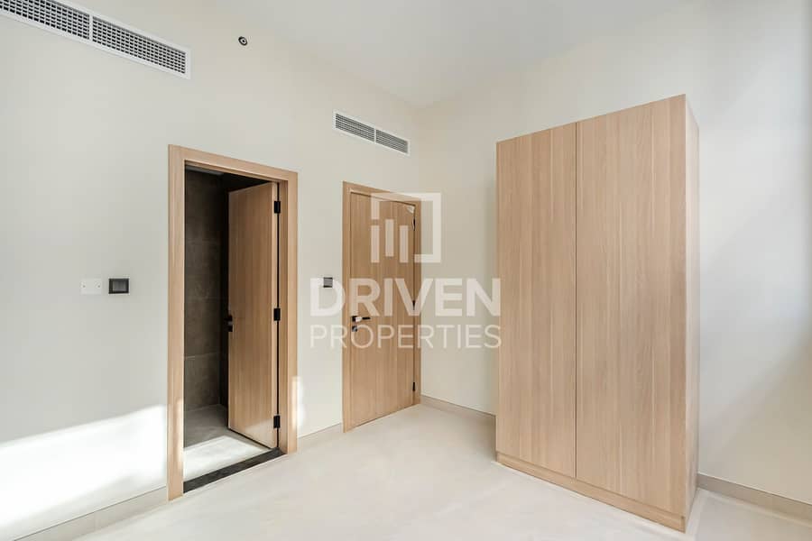 High ROI | Handover Soon | Serene Location