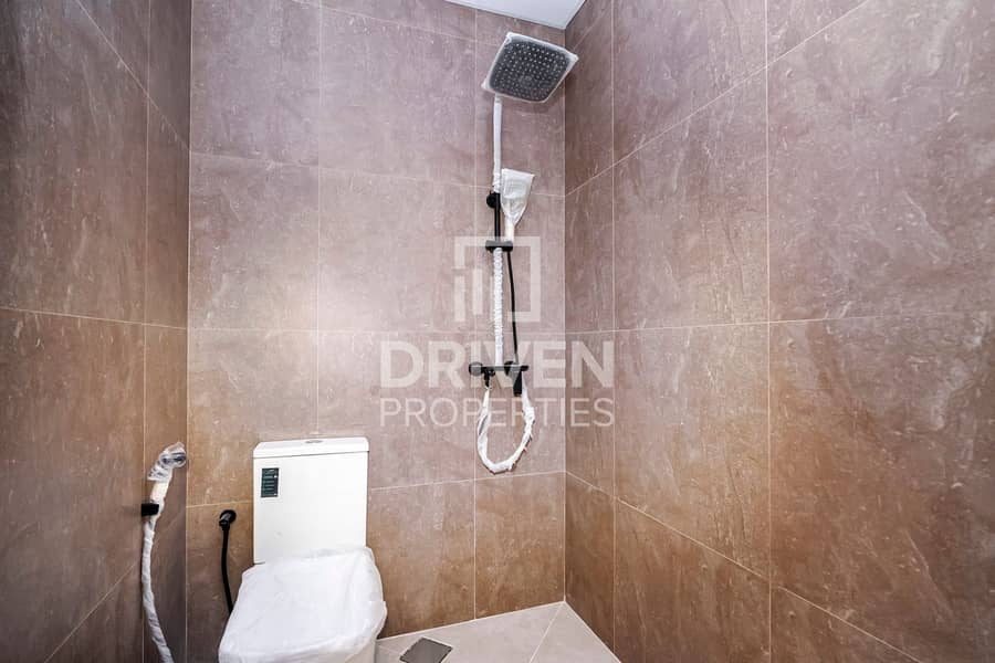 High ROI | Handover Soon | Serene Location - Image 11