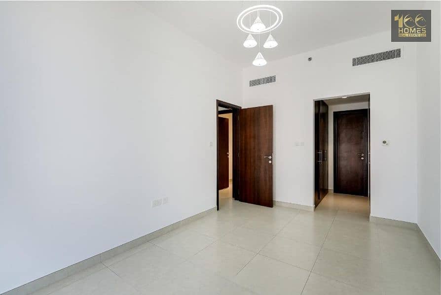 Spacious | Open View | Highly Maintaince | Elegant Design