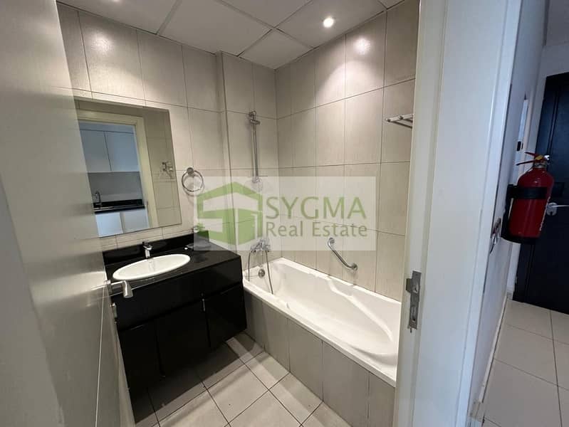 Rented Fully Furnished on High Floor - Image 7