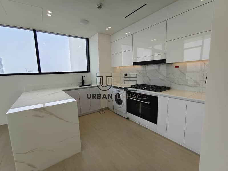 Ready To Move | Private Pool I Vacant