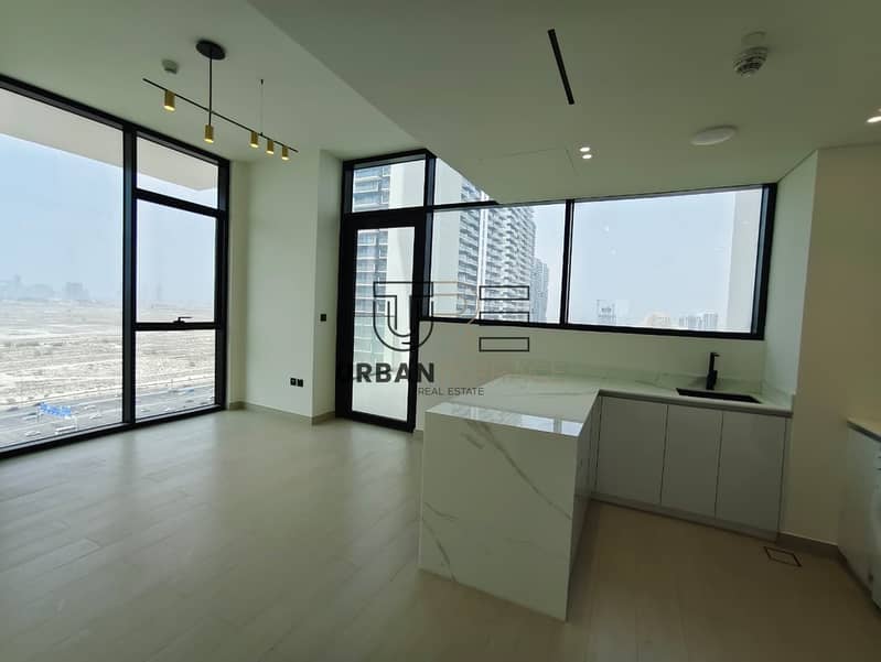 Ready To Move | Private Pool I Vacant