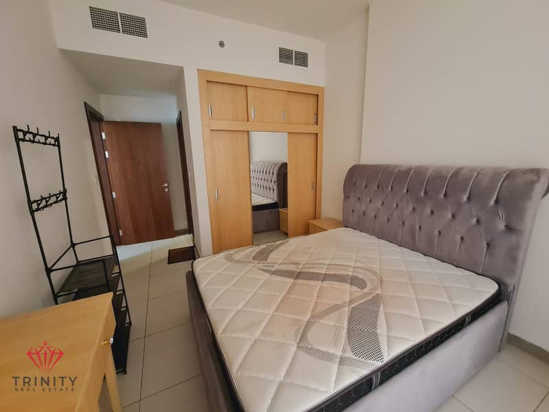 Modern 1-Bedroom Apartment for Rent - Image 6