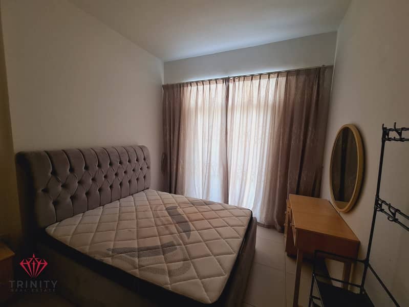 Modern 1-Bedroom Apartment for Rent - Image 7