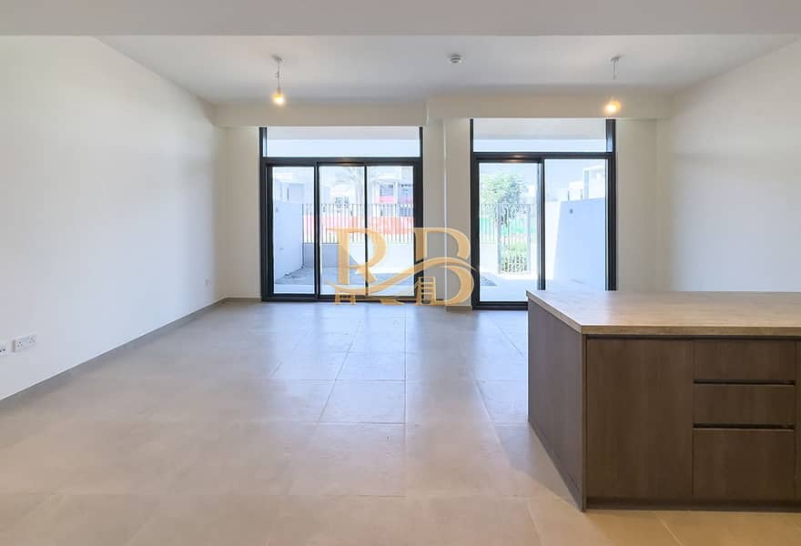 VILLA | RANIM 3| 4 BED| BRAND NEW| SPACIOUS| READY TO MOVE - Image 9