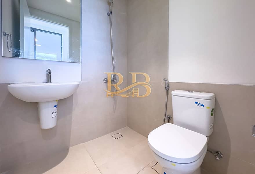 VILLA | RANIM 3| 4 BED| BRAND NEW| SPACIOUS| READY TO MOVE - Image 18