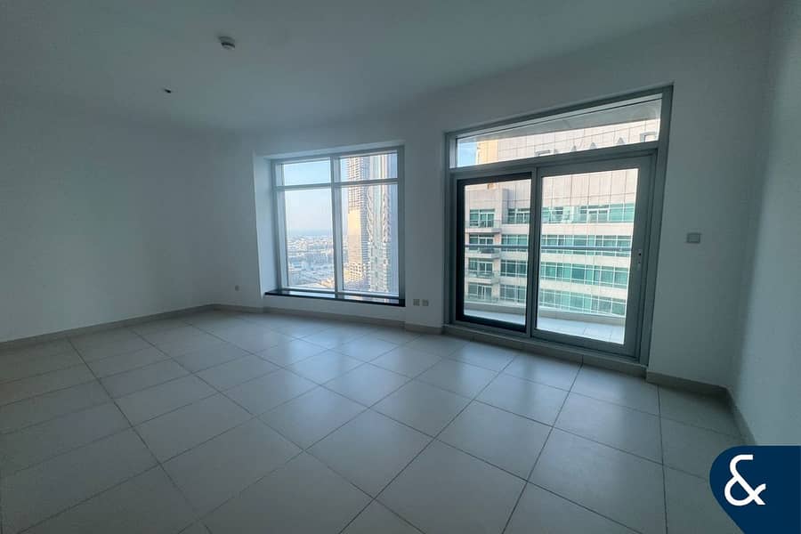 Unfurnished | 2 Bedroom | Boulevard Views