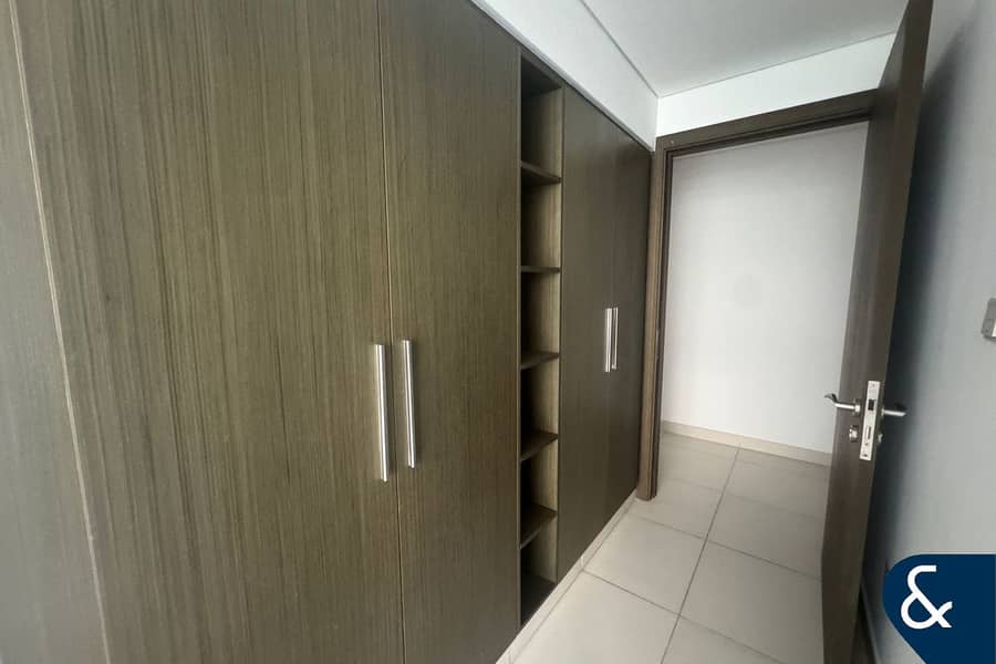 Unfurnished | 2 Bedroom | Boulevard Views