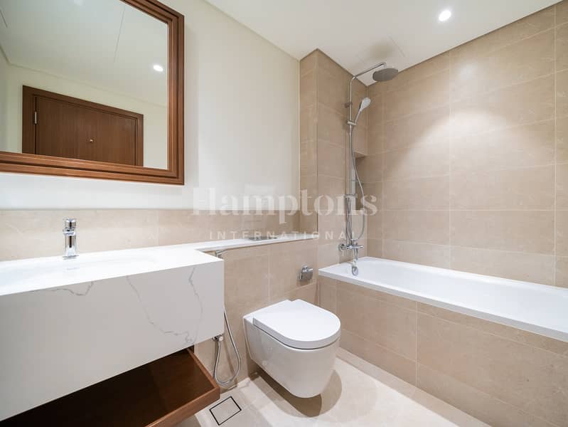 Fully Furnished | Mid Floor | 2 Cheques - Image 14