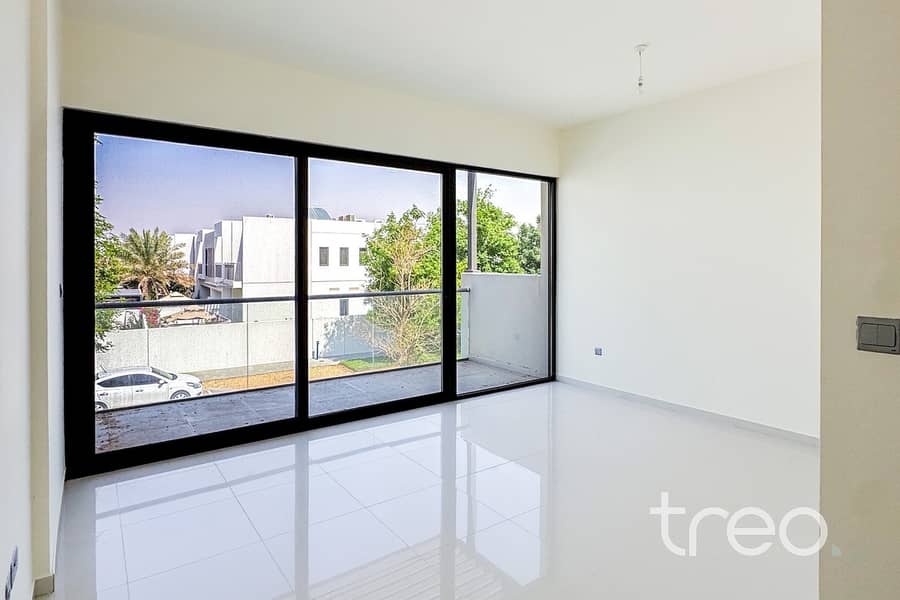 6- Bedroom / V3 Layout / Single Row