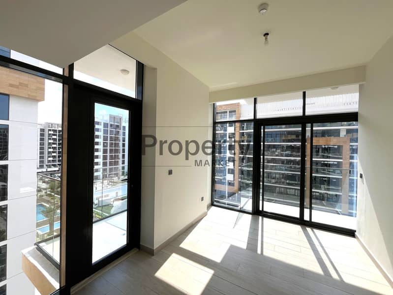 Vacant on Feb. 2026 | Balcony | Pool View