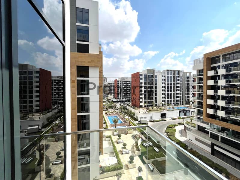 Vacant on Feb. 2026 | Balcony | Pool View - Image 9