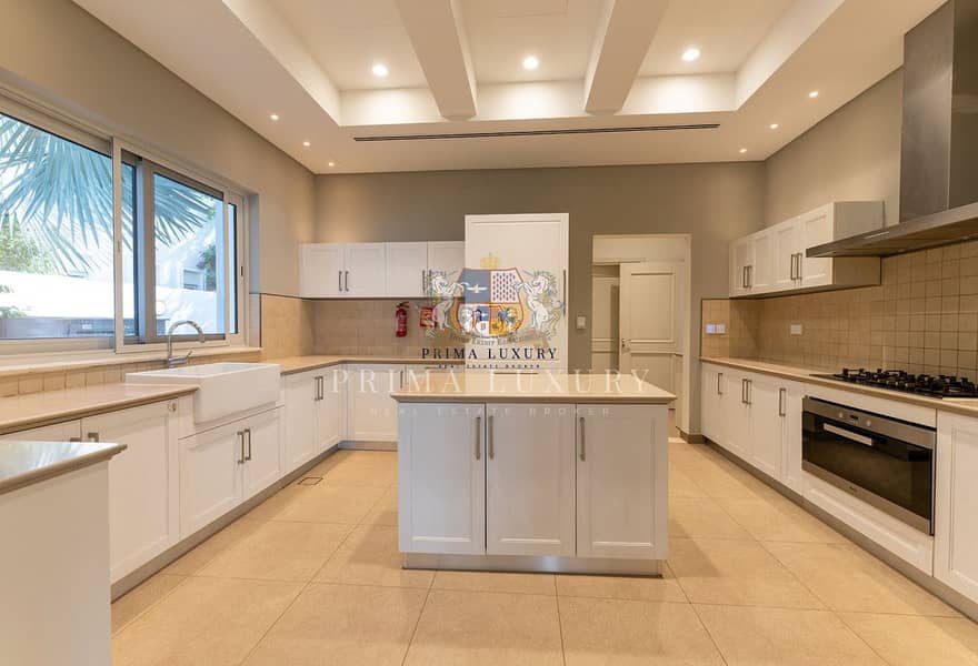 5BR well maintained Villa | Vacant