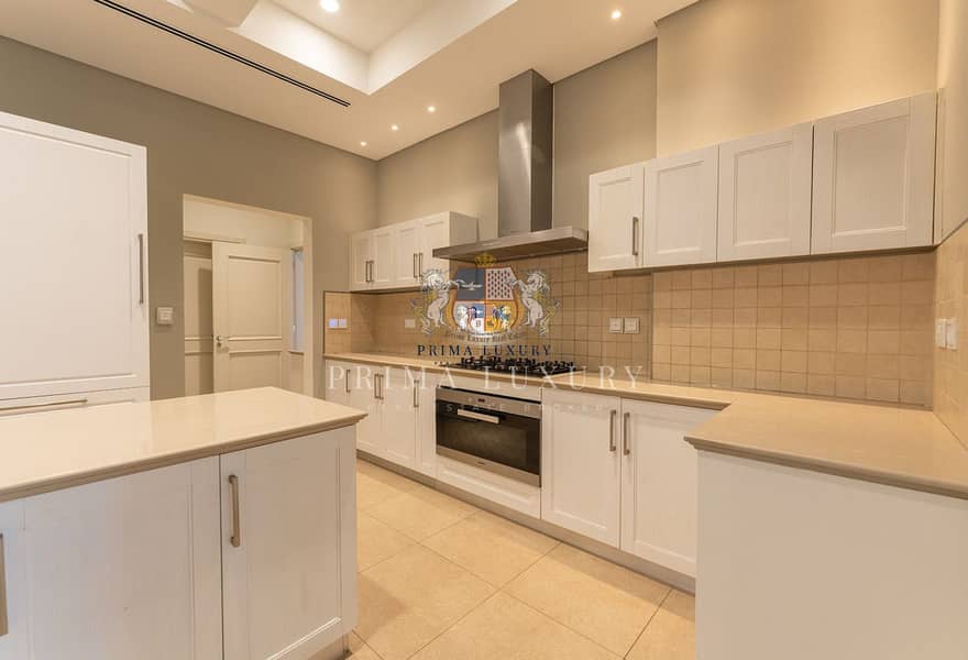 5BR well maintained Villa | Vacant - Image 6