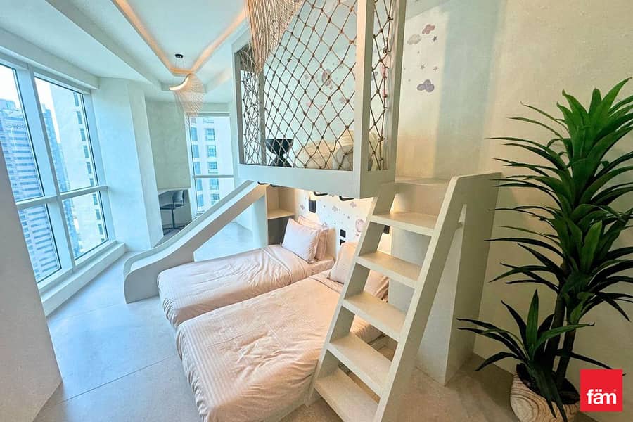 Upgraded | Furnished | Sea And Lake View | Duplex - Image 6