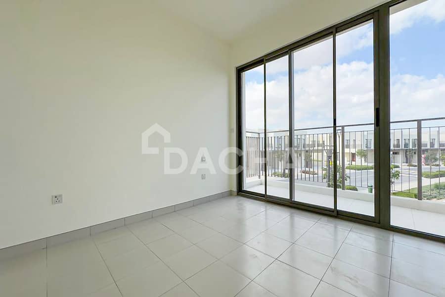 Landscaped | Near pool | Unfurnished - Image 6