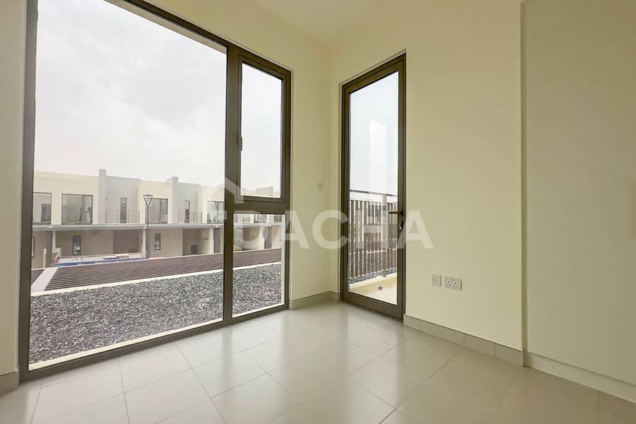 Landscaped | Near pool | Unfurnished - Image 10