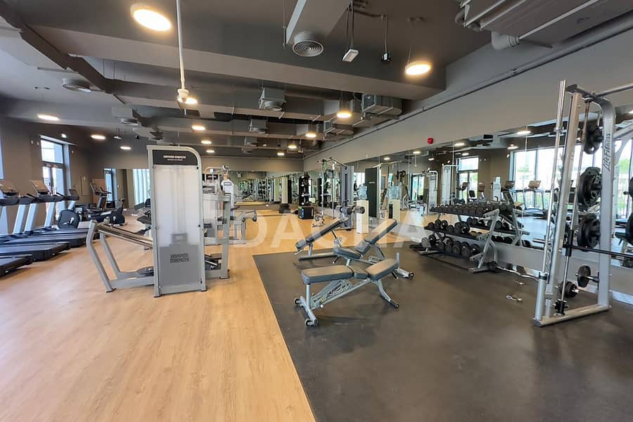 Landscaped | Near pool | Unfurnished - Image 13