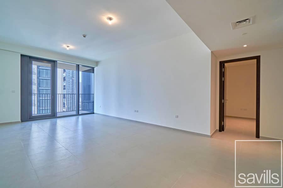 Vacant February | Mid floor | Study room