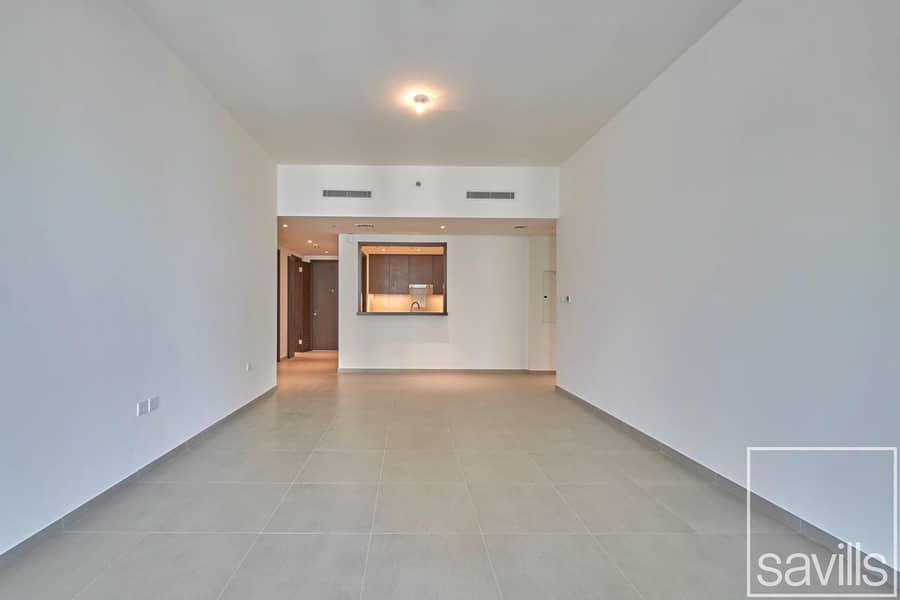 Vacant February | Mid floor | Study room