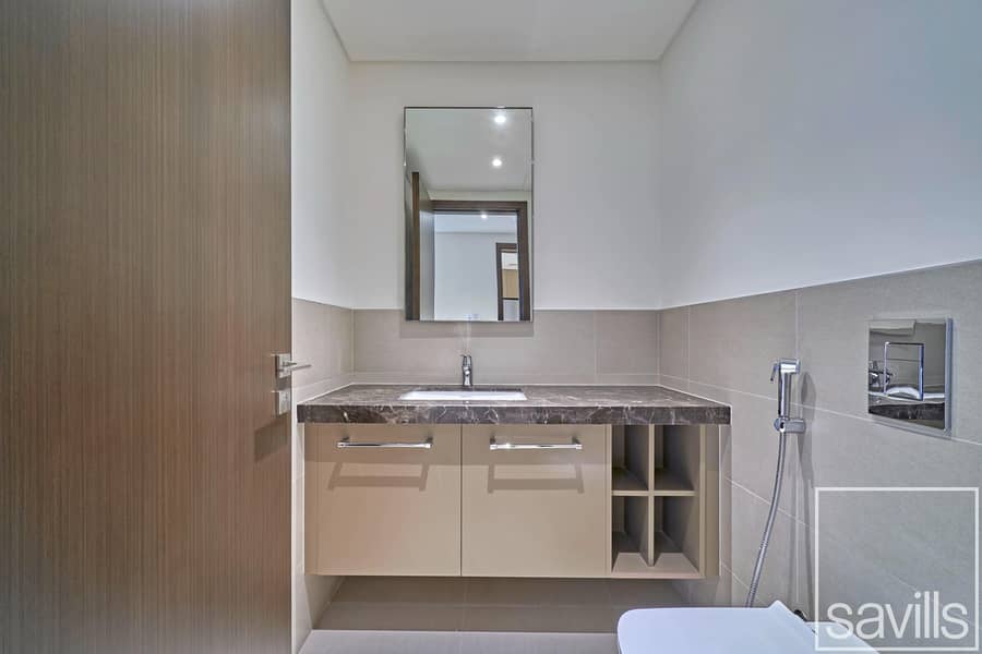 Vacant February | Mid floor | Study room - Image 12