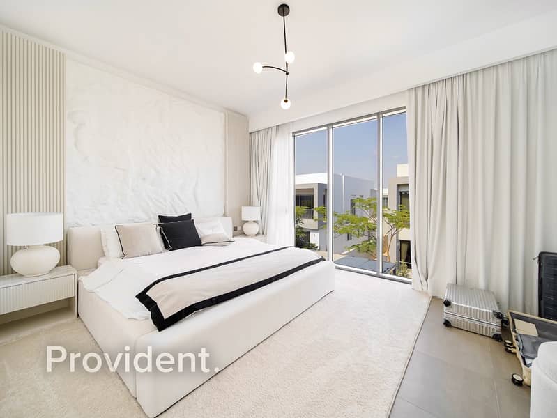 Exclusive | Fully Furnished | Vacant