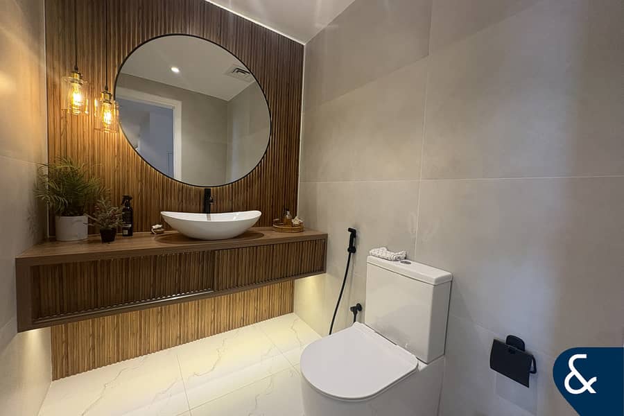 Upgraded | Rare unit | Spacious Layout - Image 14