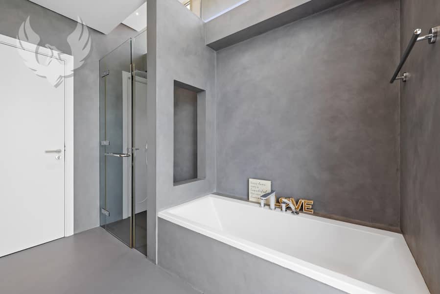 Custom-Built | Marina View | Vacant | Roof Terrace - Image 15