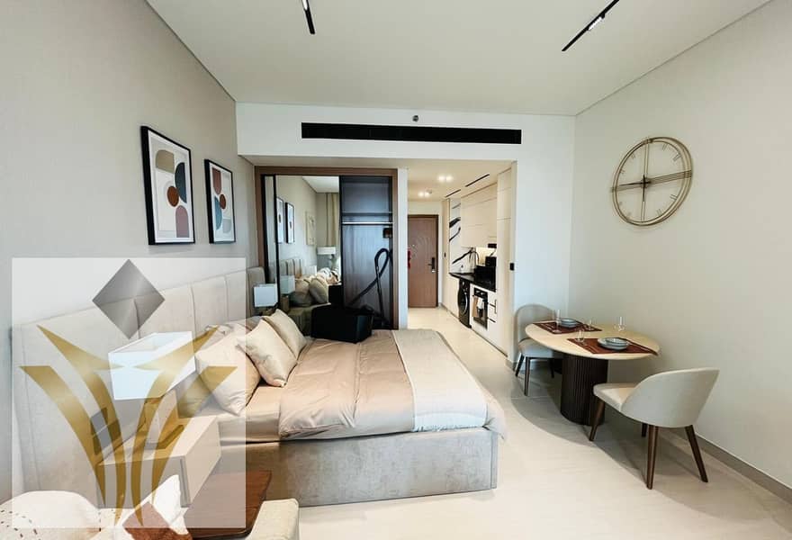 Fully Furnished | Full Canal View | Prime Location - Image 10