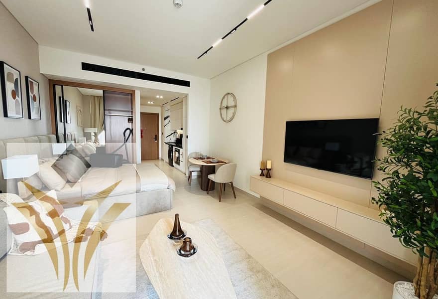 Fully Furnished | Full Canal View | Prime Location - Image 11