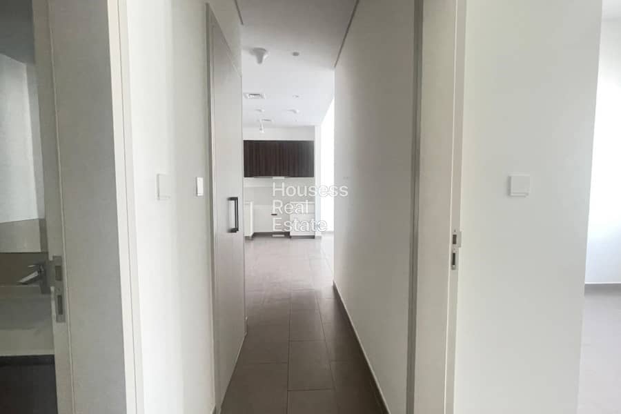 Elegant | Modern and Spacious | Vacant - Image 14