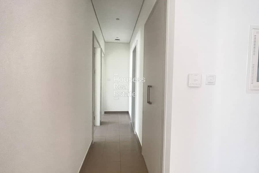 Elegant | Modern and Spacious | Vacant - Image 16