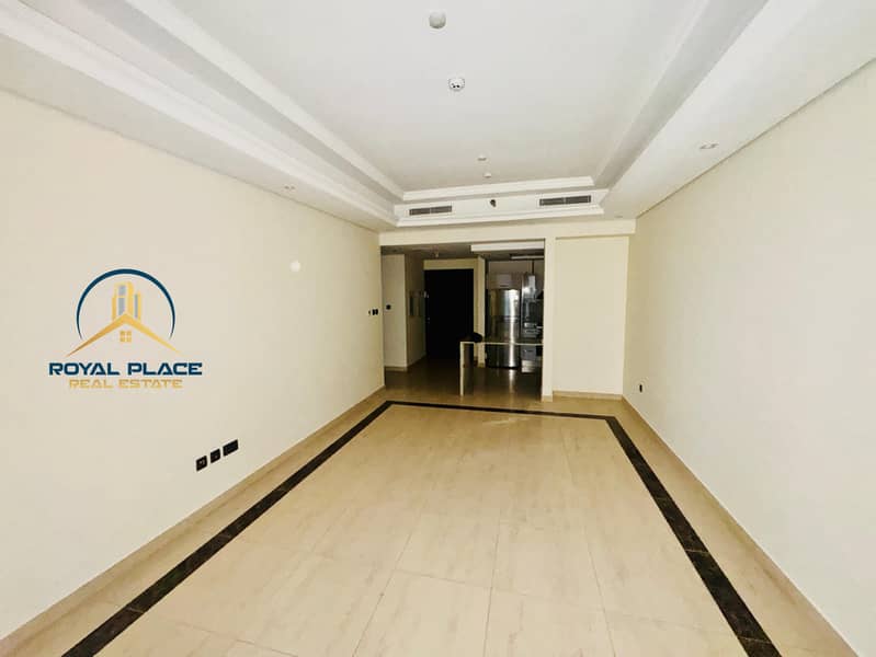 Unique Layout | Vacant | Spacious | Unfurnished - Image 6