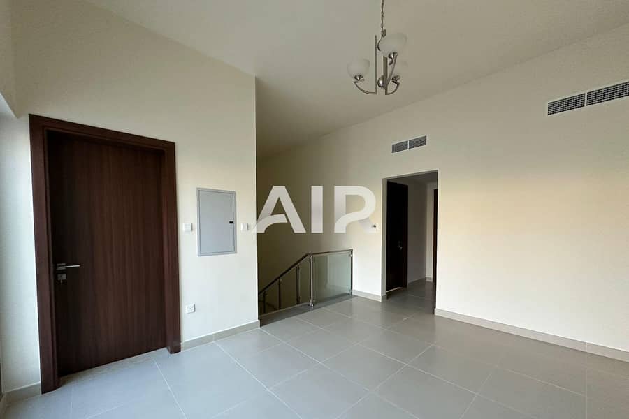 Luxury Living | 4BR Villa | Modern Amenities - Image 21