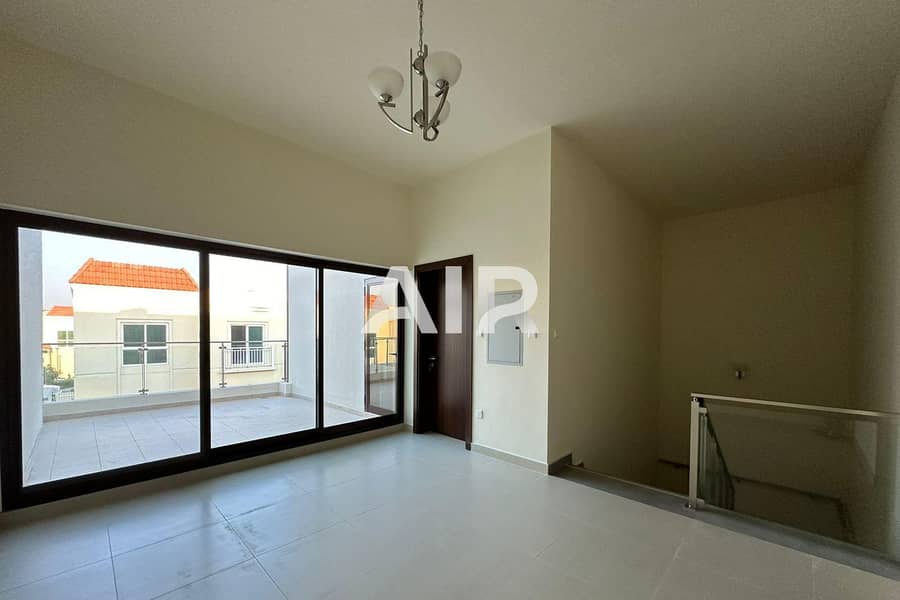 Luxury Living | 4BR Villa | Modern Amenities - Image 32