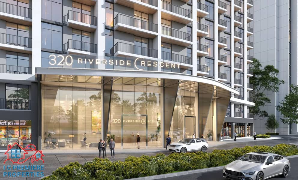 Luxurious Living | Waterfront Elegance | 320 Riverside Crescent