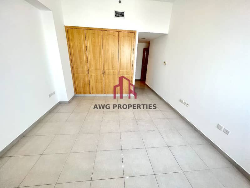 Chiller Free! With Balcony| Near Metro| Multiple Options