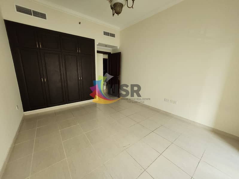 READY TO OCCUPY | SPACIOUS 1BHK | OPEN KITCHEN | FOR 61K