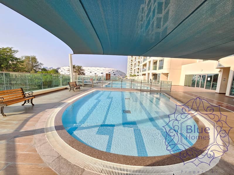 Stylish 3BR + store room burj khalifa Dubai frame view prime location oud metha