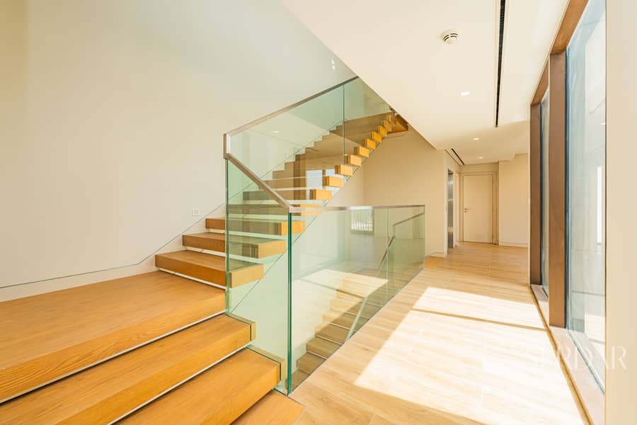 Vacant Unit | Sea-Facing View | Near Beach Access - Image 15