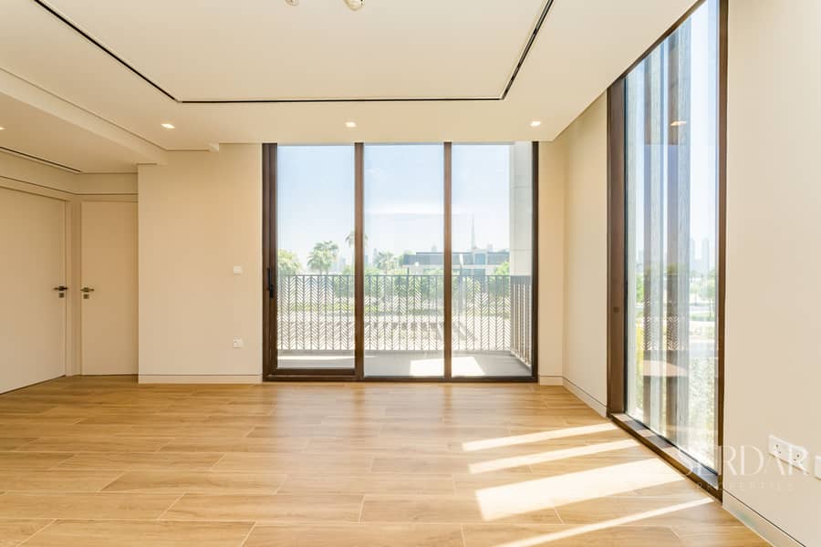 Vacant Unit | Sea-Facing View | Near Beach Access - Image 8